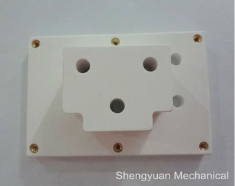 O corte do fio de EDM parte peças sobresselentes cerâmicas dos materiais de consumo da placa do isolador